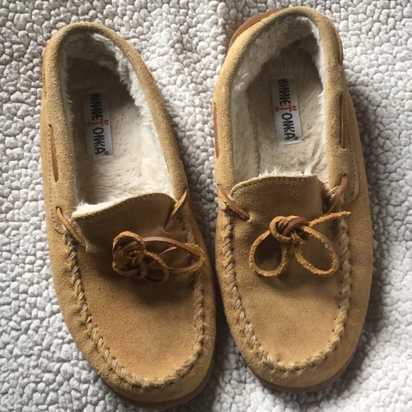 Minnetonka Other - Minnetonka Men’s moccasins